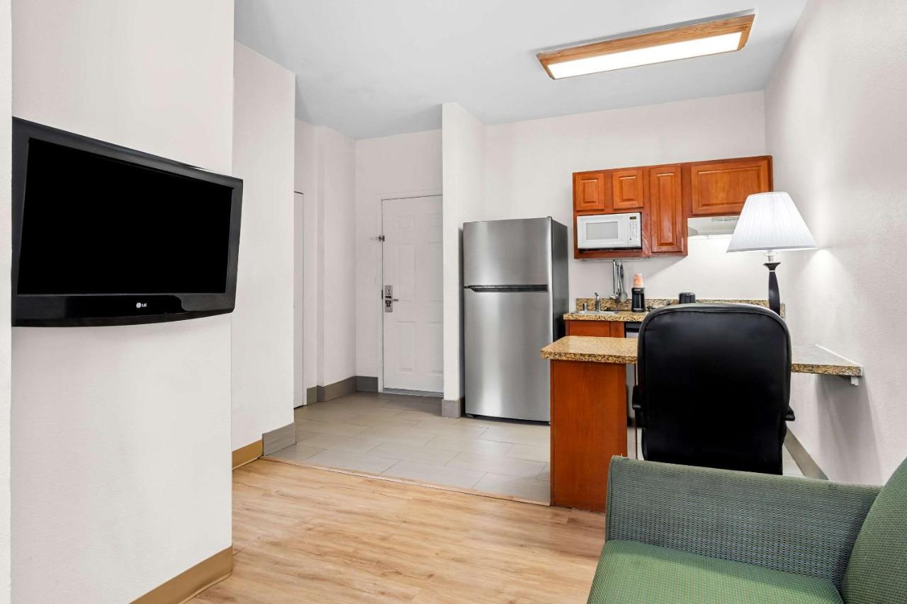 Suite Kitchenette at MainStay Suites Addison-Dallas