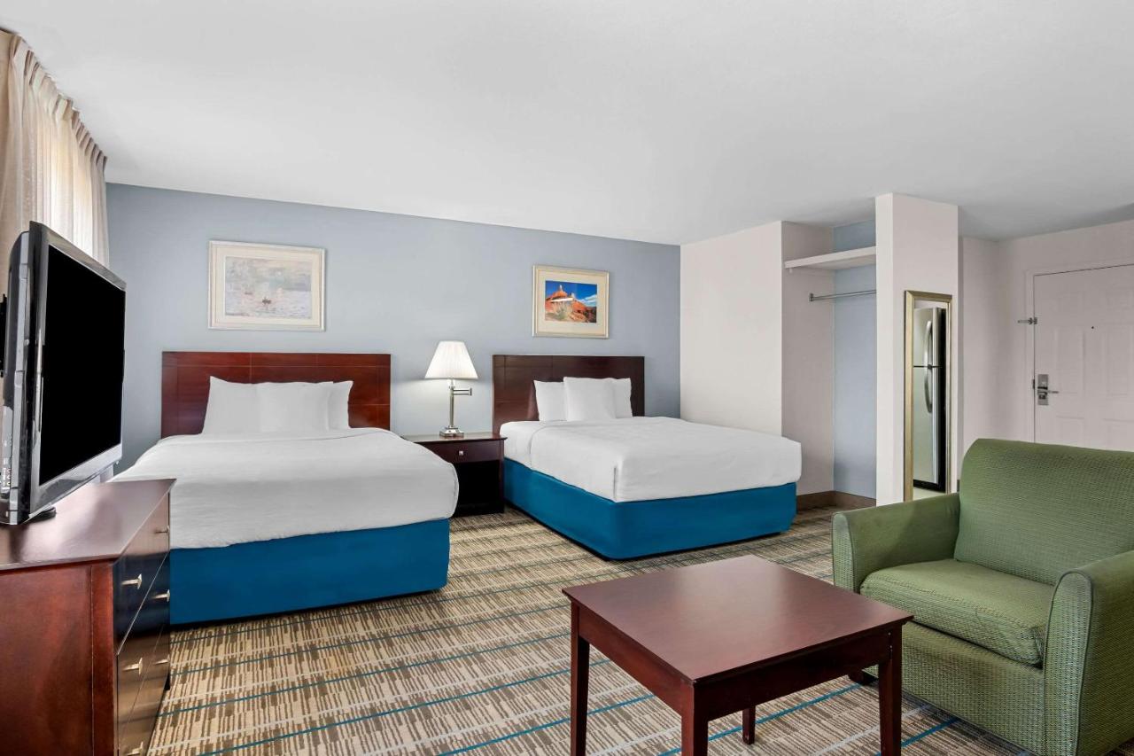 Two Queen Bedroom at MainStay Suites Addison-Dallas