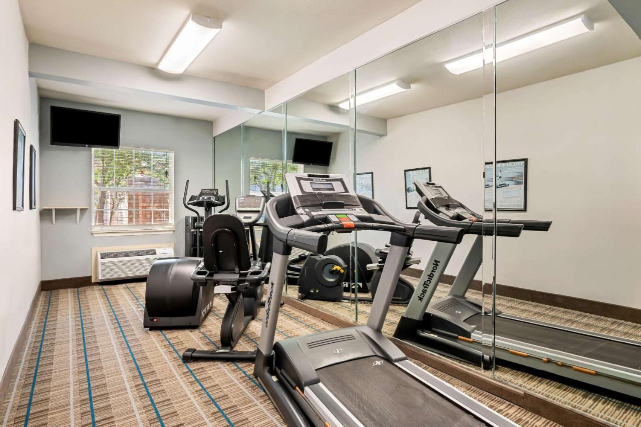 Fitness Center at MainStay Suites Addison-Dallas