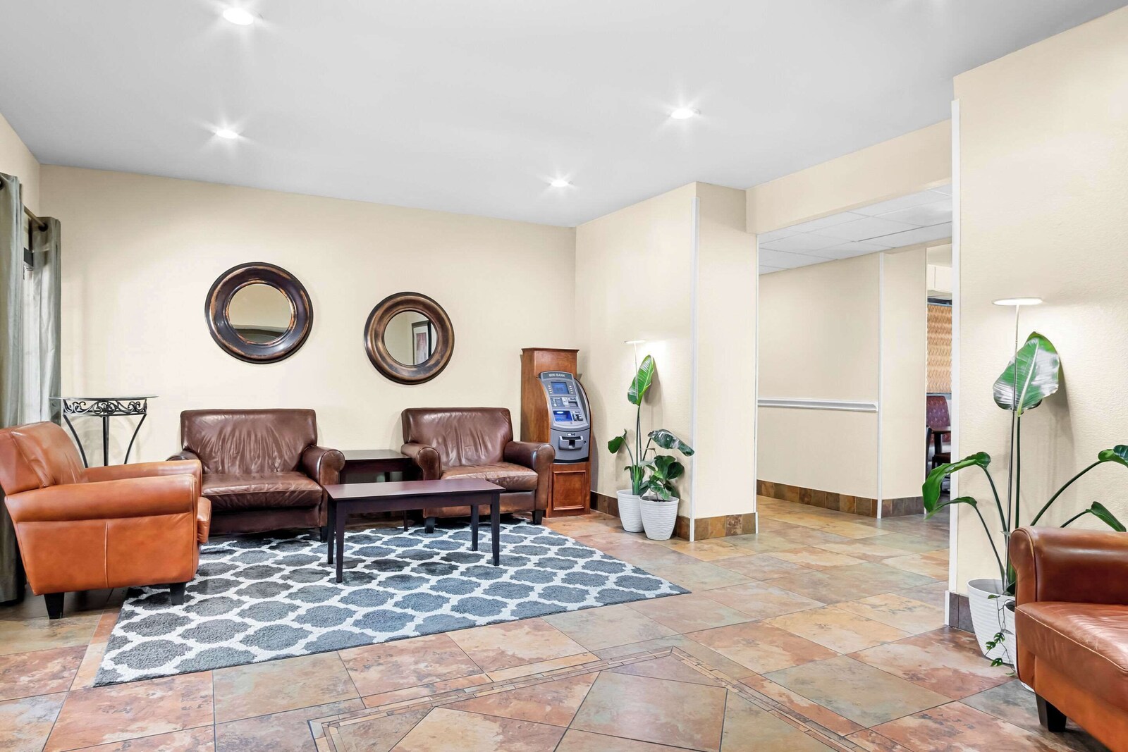 Lobby lounge at MainStay Suites Addison-Dallas